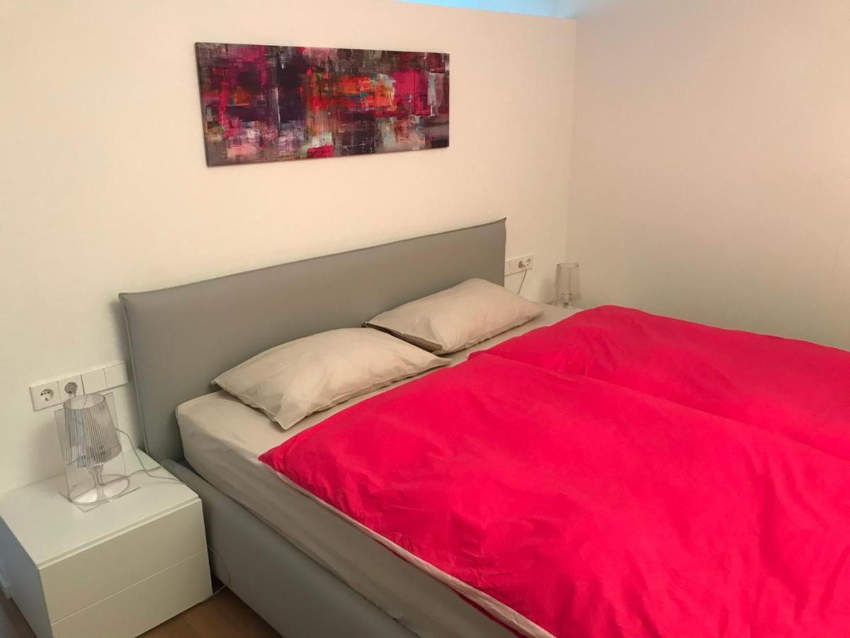 Casa Sciliar Centro Paese Pink Apartment ฟีแอ ภายนอก รูปภาพ